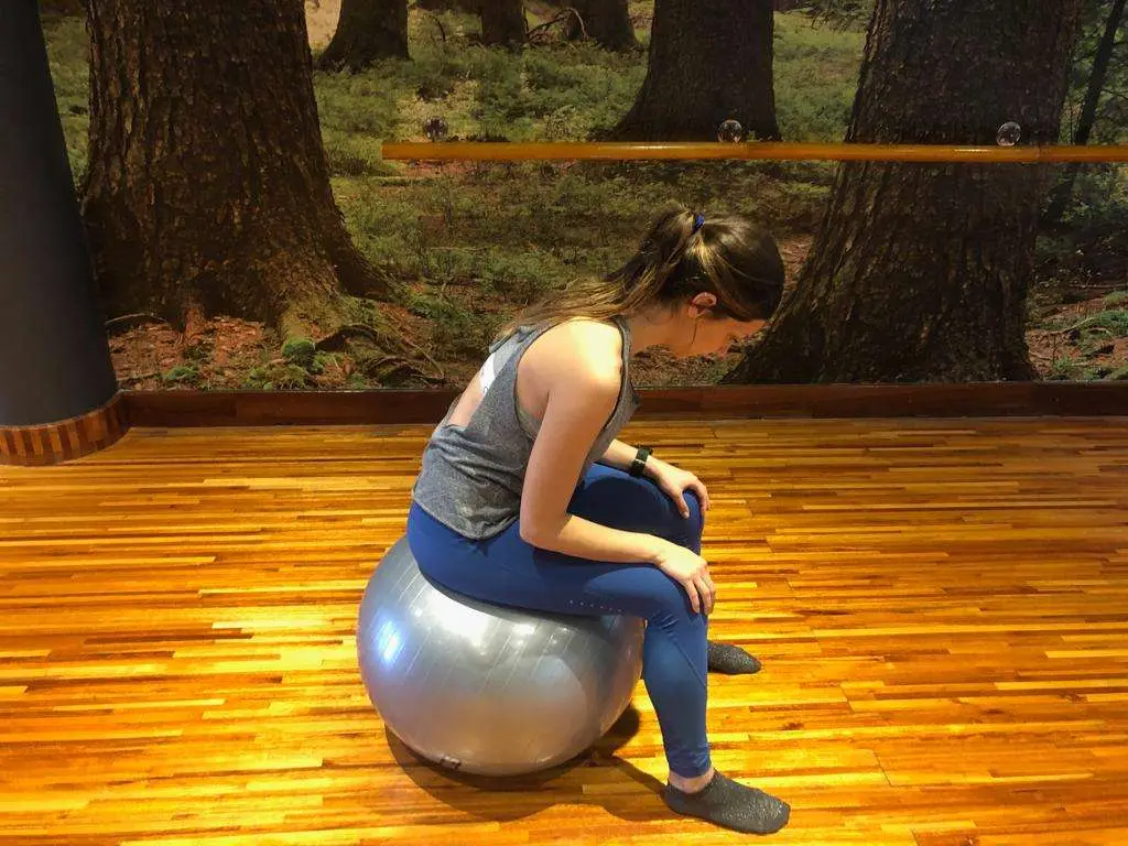 CORRECT SITTING POSTURE