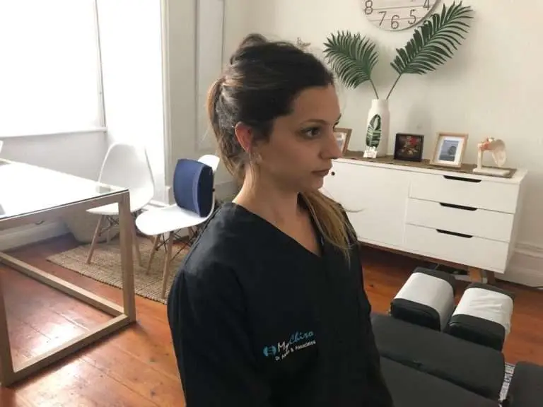 NECK (LEVATOR STRETCH)
