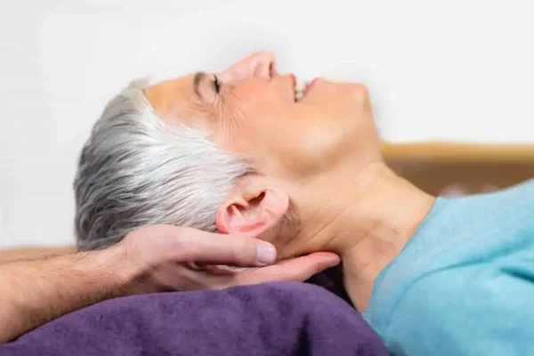 My Chiro, Dr. Aaron and Associates - Headaches, Common Causes & Treatment.